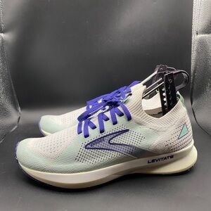 Brooks Levitate StealthFit 5 Womens Size 7 Running Shoes White Navy Blue Gym